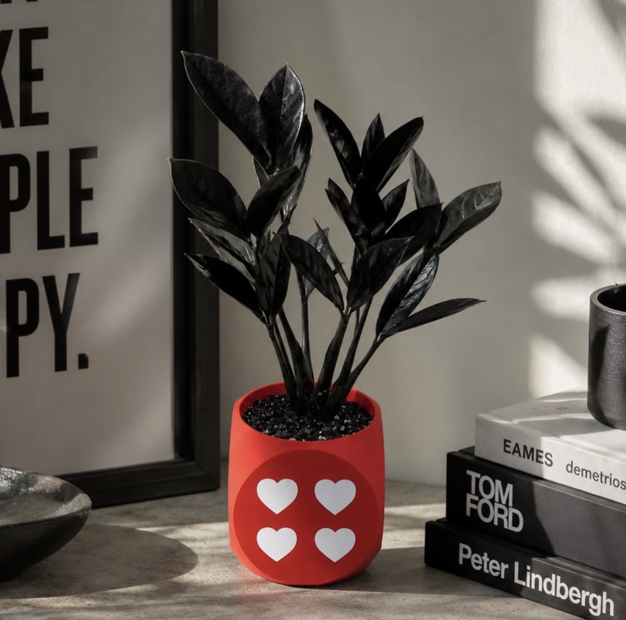Hear Square Planter - Image 2